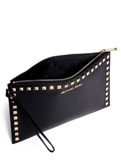 michael kors clutch zwart|Michael Kors clutch sale.